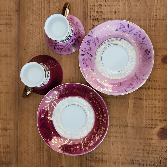 Vintage demitasse lusterware tea & saucer set - Picture 5 of 8